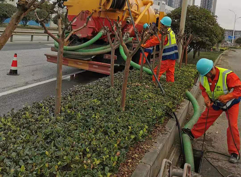 开远市政管道清淤